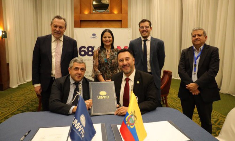 Quien es la colombiana que lidera el turismo mundial