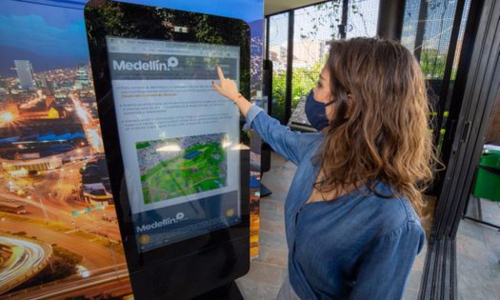 Primer Centro de Turismo Inteligente – Medellín Colombia